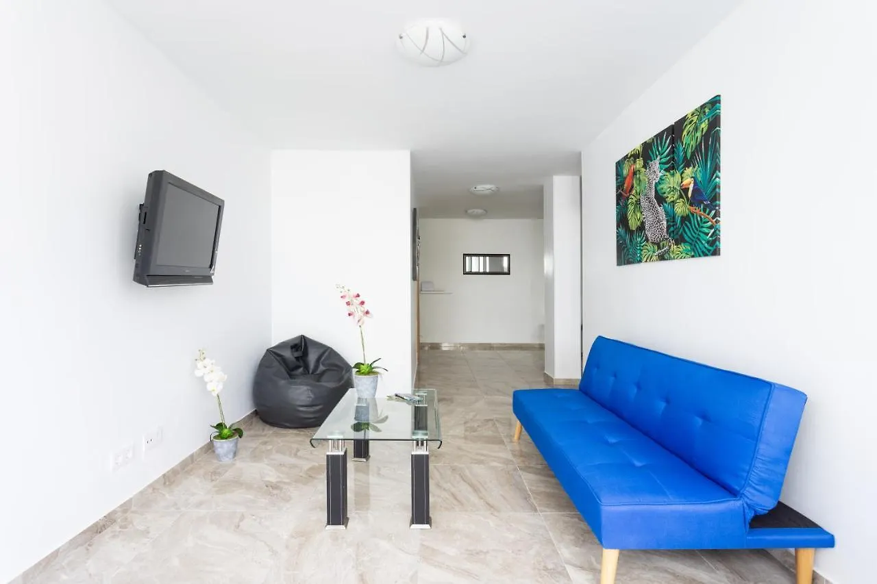 Hotel Black Cat Surf House 1 B Arona  Gasthof Arona (Tenerife)