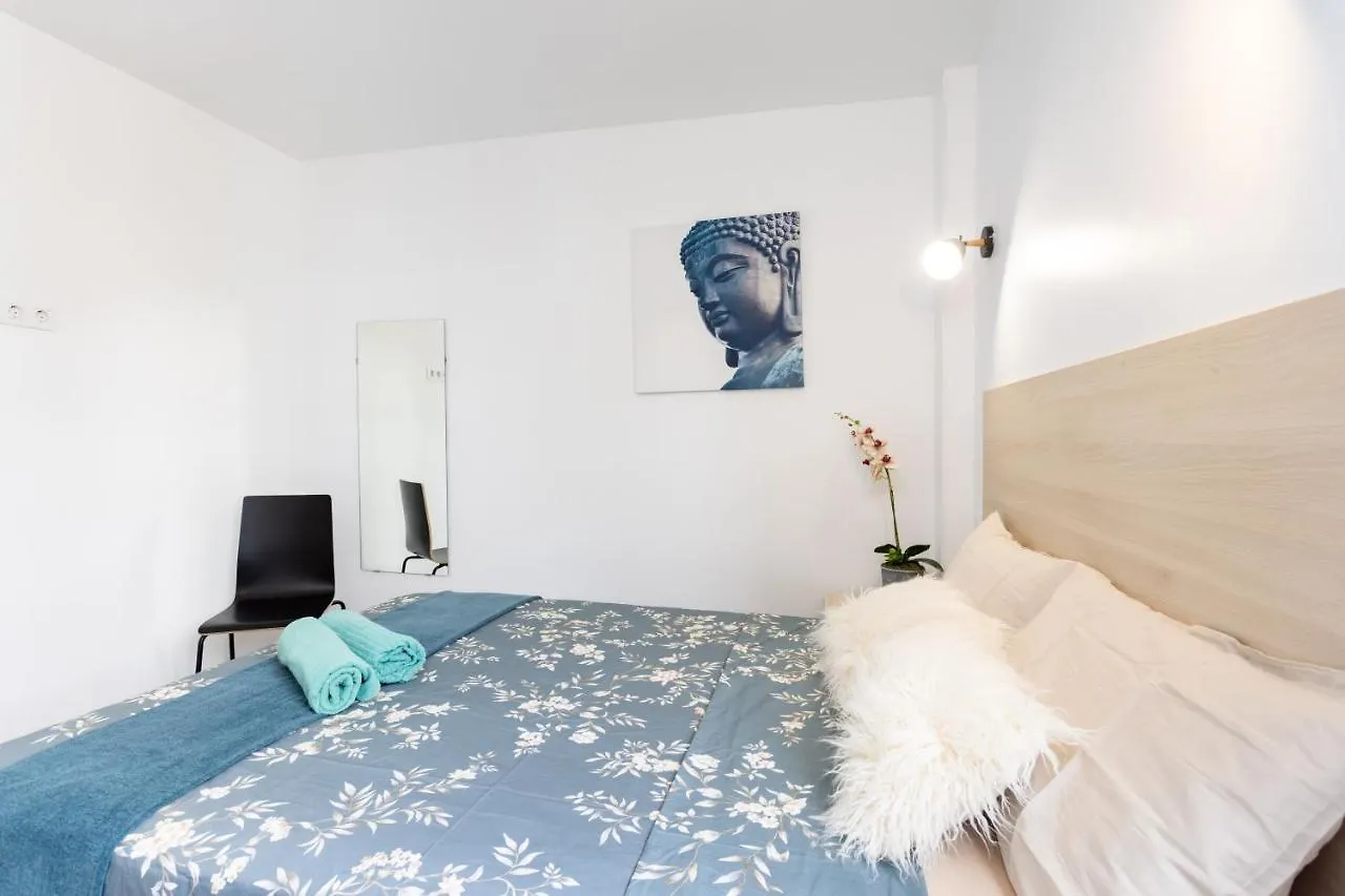 Black Cat Surf House 1 B Ξενοδοχείο Arona  Ισπανία
